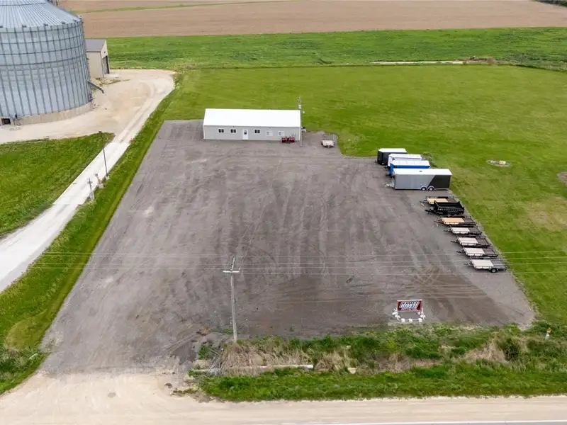 Commercial Building on Highway 20 Near Jesup, Ia with 4 Acres of Potential