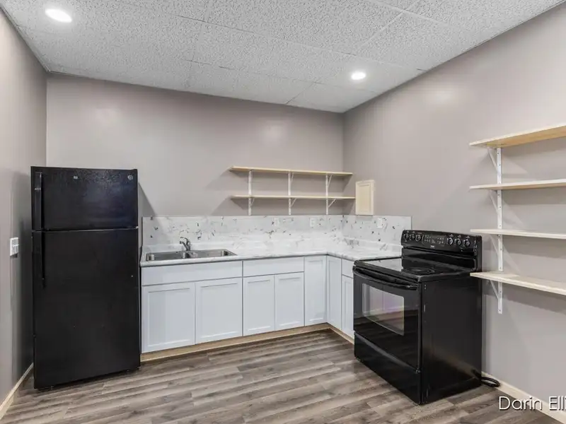 Versatile 15,000+ Sq Ft Mixed-use Building with Apartments and Office Spaces