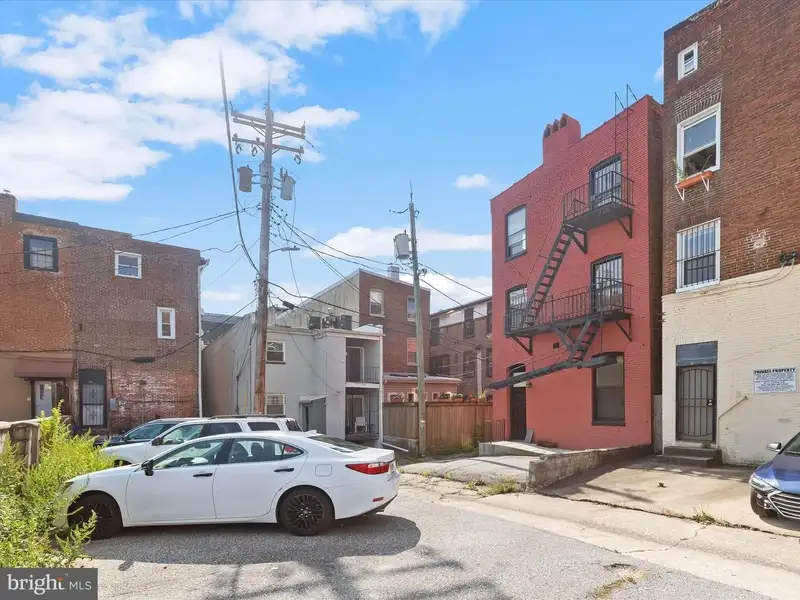 Fully Renovated Six-unit Property in Mount Vernon, Baltimore with Modern Finishes and Parking