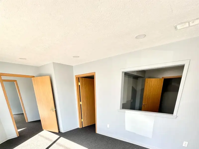 Remodeled Commercial Space on Main Street - 2500+ Sq Ft, 7 Rooms, Move-in Ready