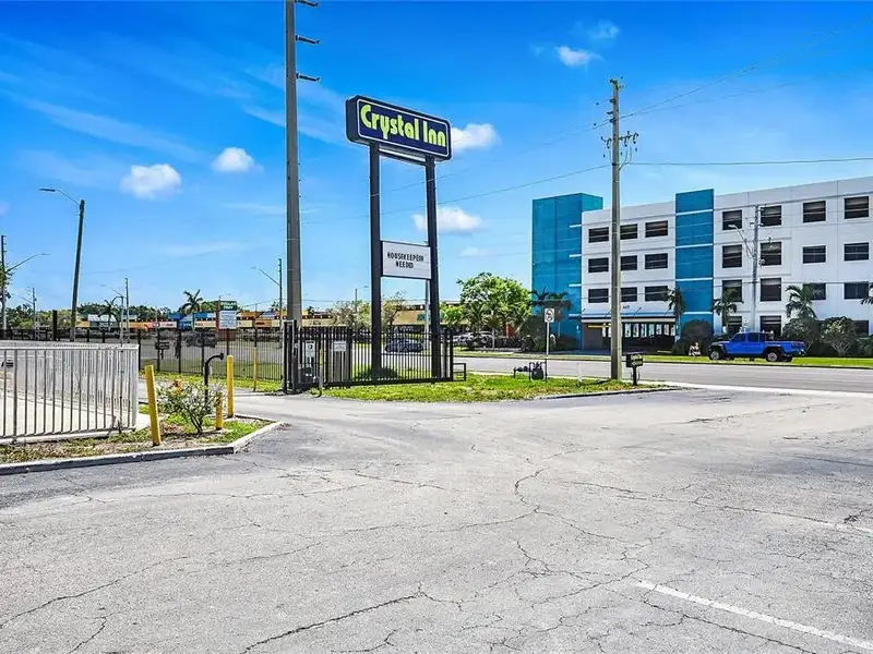 Independent Economy Hotel in Prime Location, St. Petersburg with 65 Keys and Redevelopment Potential