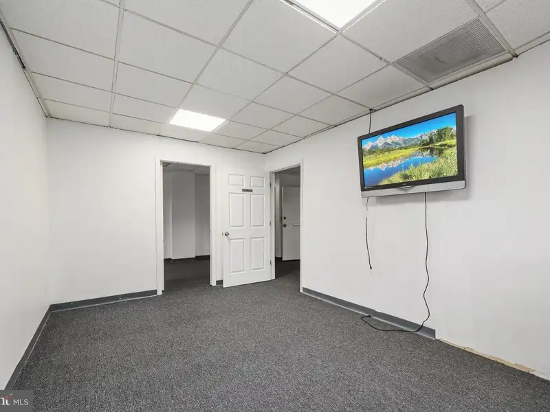 Commercial Building for Sale in Annandale - 8,202 Sq. Ft., Zoned C-3, Corner Lot