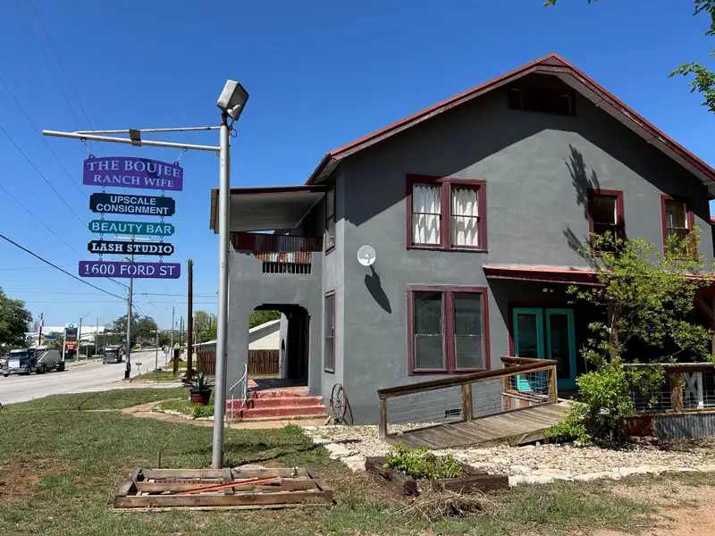 Historic Two-story Commercial Building with Garage Loft Apartment in Prime Location