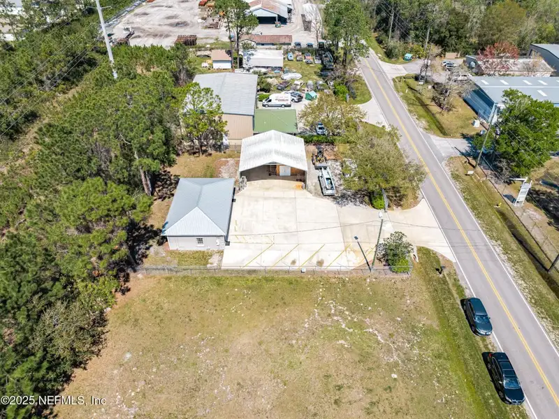Commercial Building with Offices and Storage in St. Johns County, Ci Zoning