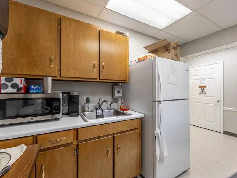 Medical Office Space for Lease in Cleveland, Tn – 12 Exam Rooms and Additional Features
