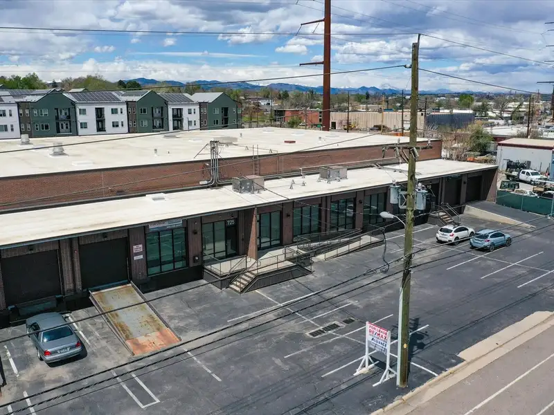 Centrally Located Multi-tenant Flex/warehouse Property in Denver, Colorado