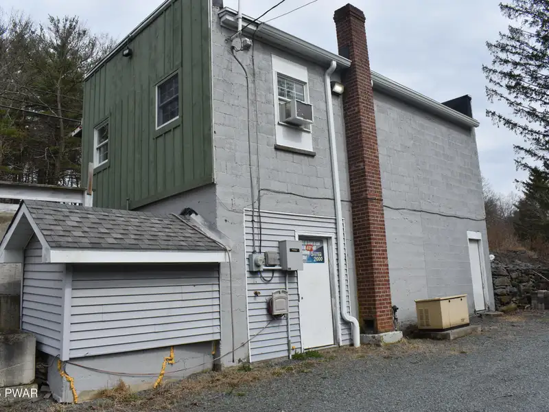 Two Office Spaces with Reception Area on Route 6 Near Interstate 84