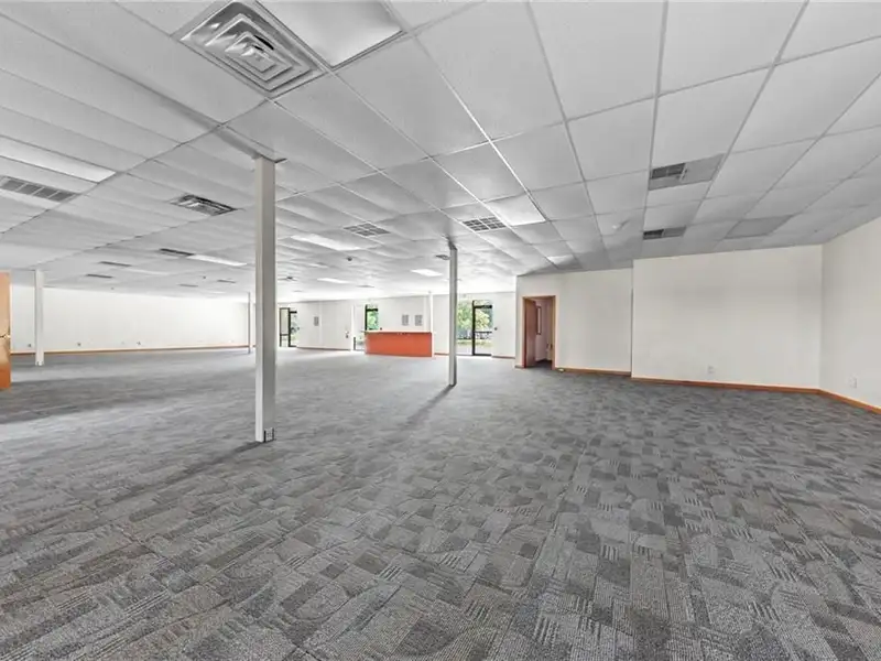 Versatile Commercial Building in Prime Location