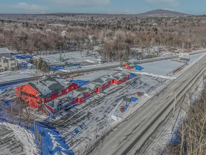 Turnkey Pizzeria and Tavern for Sale in Blakeslee, Pa - Prime Location on Route 115