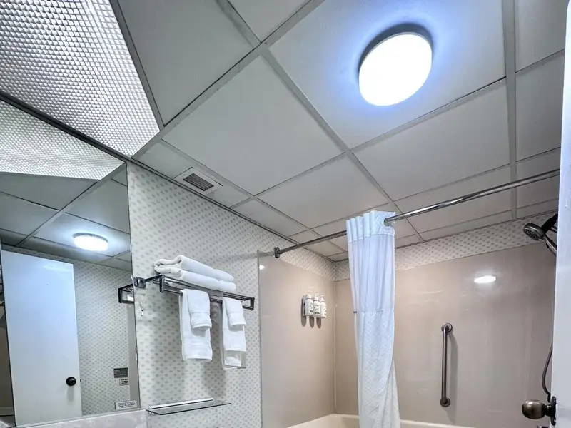Turnkey 77-key Hotel Investment Opportunity in Prime Location with Extensive Upgrades