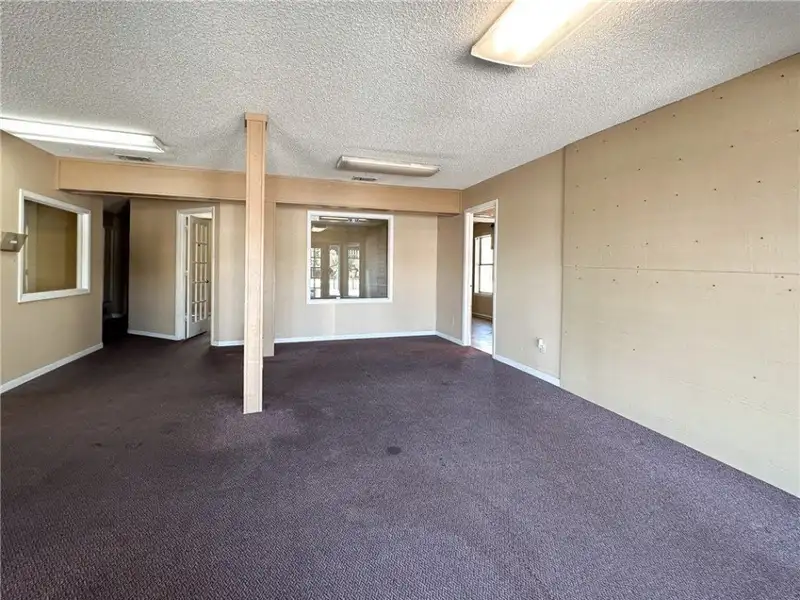 Investment Opportunity: Multi-unit Complex in Copperas Cove with Stable Tenants and Recent Updates