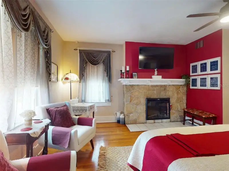 Historic Home and Turnkey Bed & Breakfast in Downtown Daytona Beach