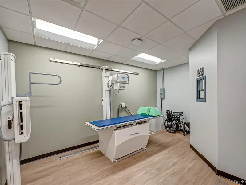 Brand-new Medical Building in Prime Location with State-of-the-art Facilities