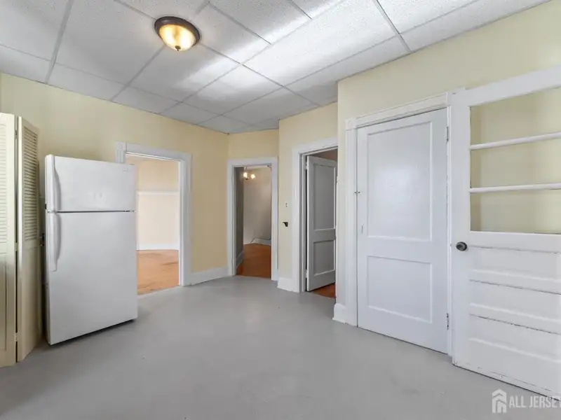 Freestanding Retail/office Building in Downtown Westfield with Parking and Dual Entrances