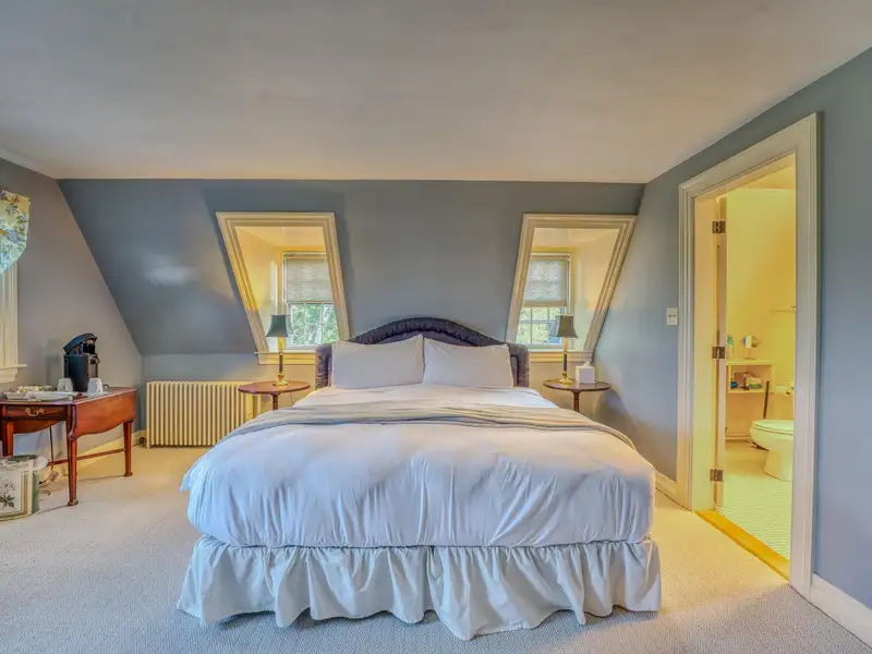 Historic Adair Estate on 182+ Acres with Panoramic Mountain Views in New Hampshire