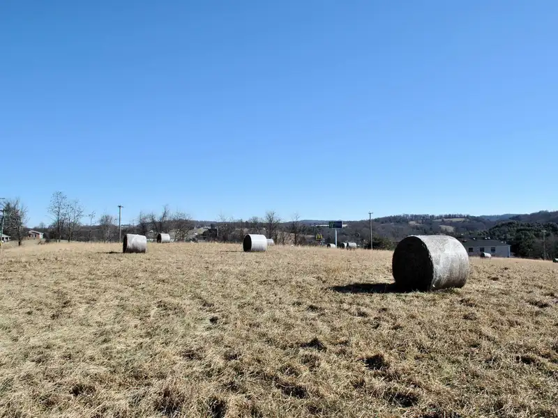 Commercial Land Opportunity on 5.444 Acres with Road Frontage Near I-77