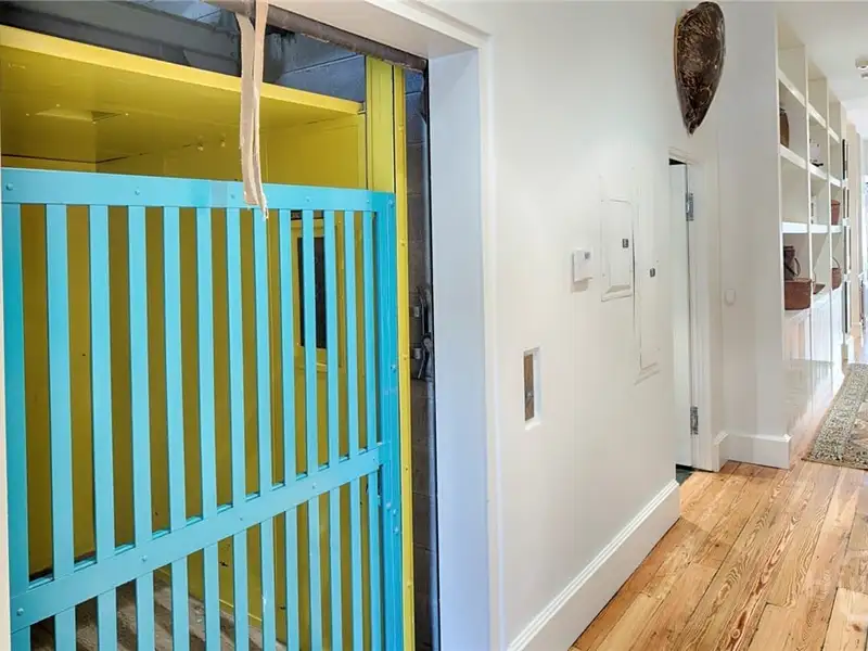 Chic 2-story Mixed-use Building in Prime Location with Commercial Space and Urban Loft