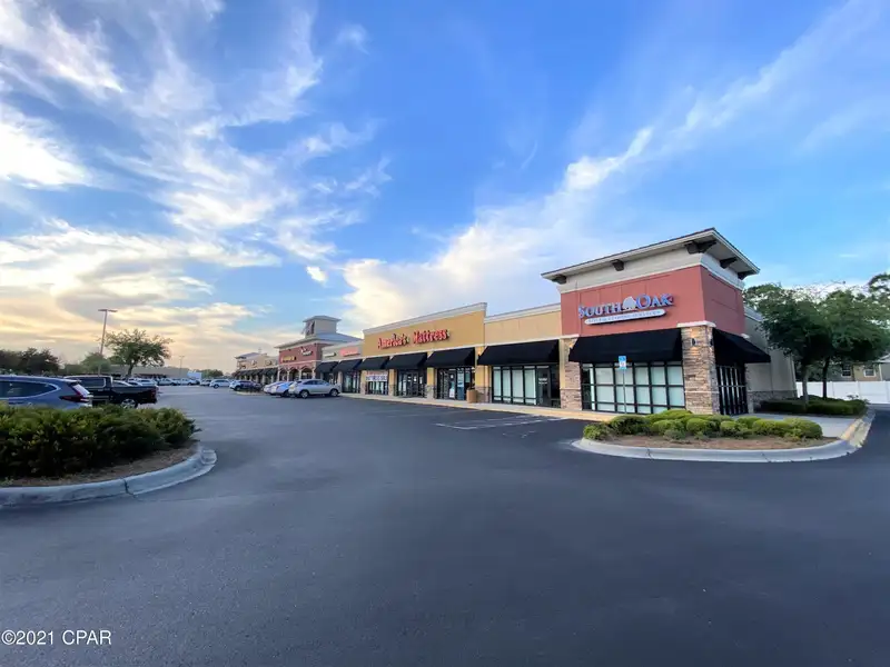 Retail/showroom Space for Lease in Nautilus Station, Panama City Beach