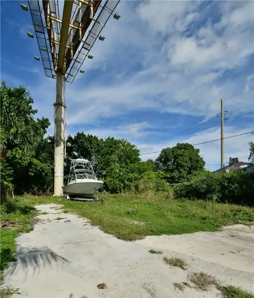 Mixed-use Development Opportunity in Wynwood Norte - 5750 Sf Lot Near Design District