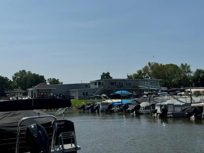 Premier Full-service Marina with 95 Slips on Rock River, Direct Lake Access
