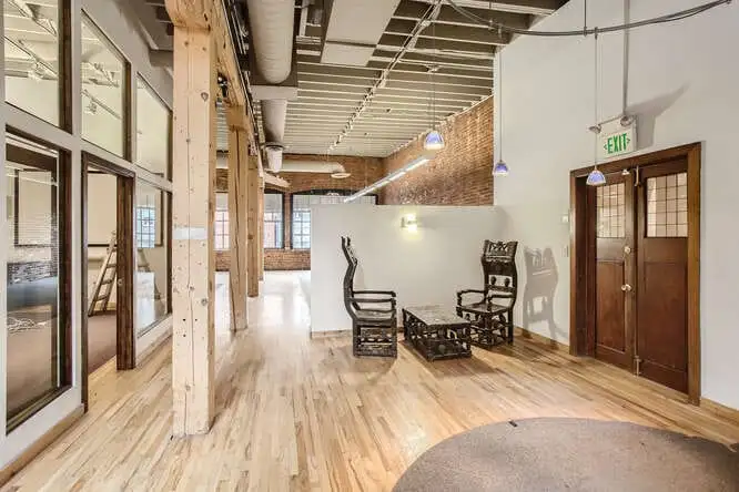Historic Office/retail Building in Lodo, Denver - 11,012 Sq Ft with Leased Retail Space