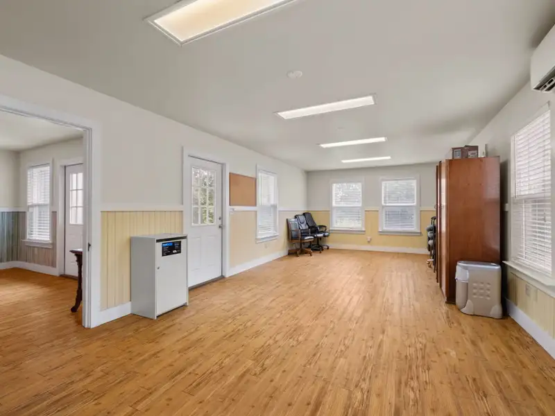 Historic Vintage Office Building with Additional Income Potential in Downtown Boerne