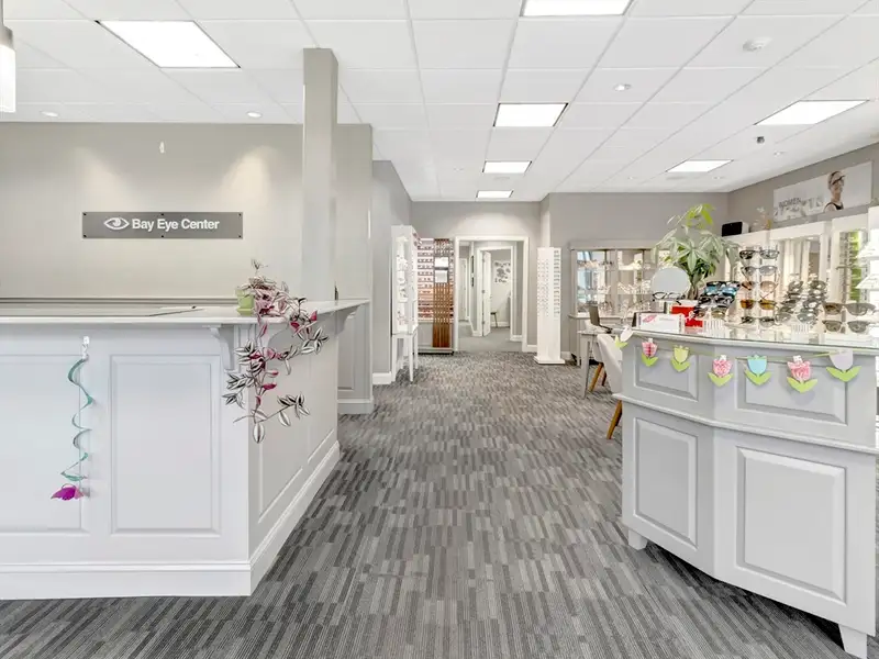 Versatile Retail Space for Lease in Downtown with High Visibility and Multiple Rooms