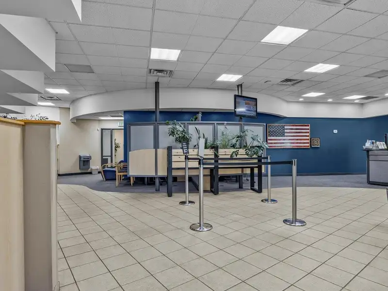 Free-standing 12,360 Sq. Ft. Commercial Building in High-traffic Location