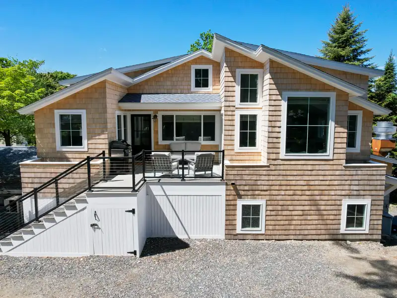 High-end Restaurant Space with Outdoor Dining and Residential Unit in Ogunquit