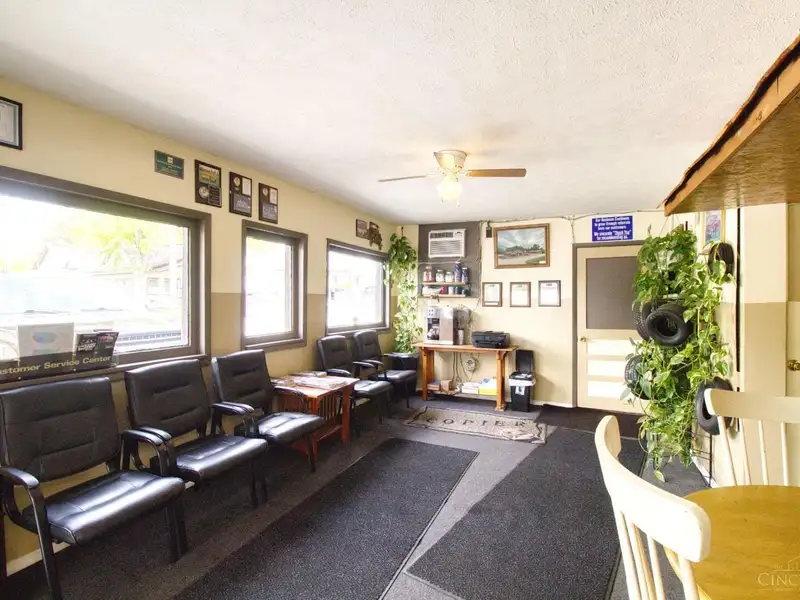 Turnkey Auto Mechanic Business with Multiple Buildings in Mt. Orab