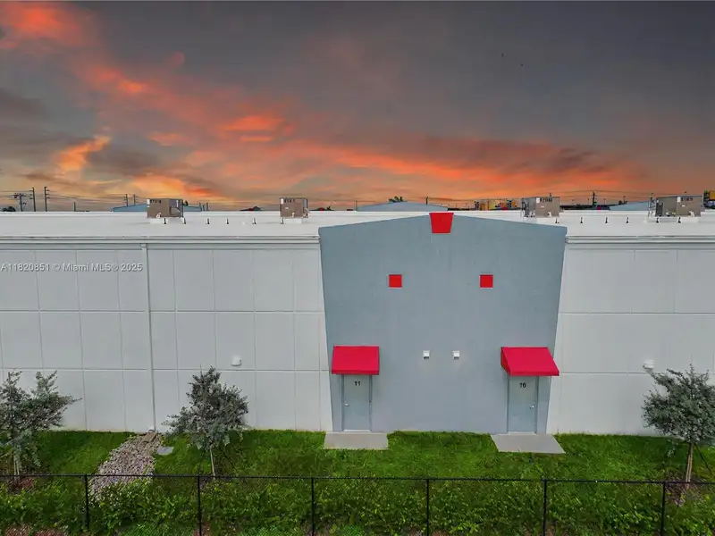 New 2,640 Sq. Ft. Warehouse in Homestead, Fl - Ideal for Storage and Business Operations