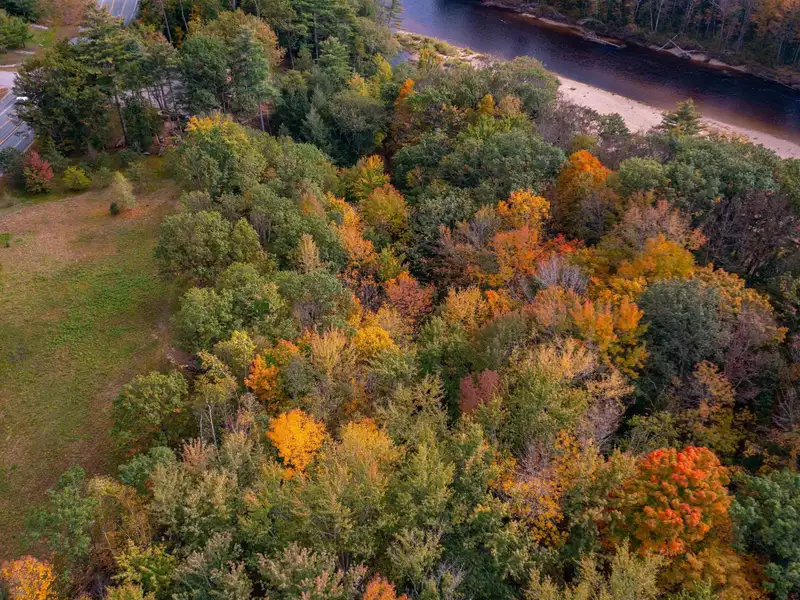 Prime 4.8-acre Development Parcel Near North Conway Village with Saco River Frontage