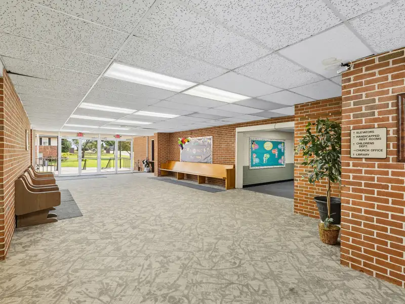 Multi-use Church Property with School and Daycare Facilities in Prime Location