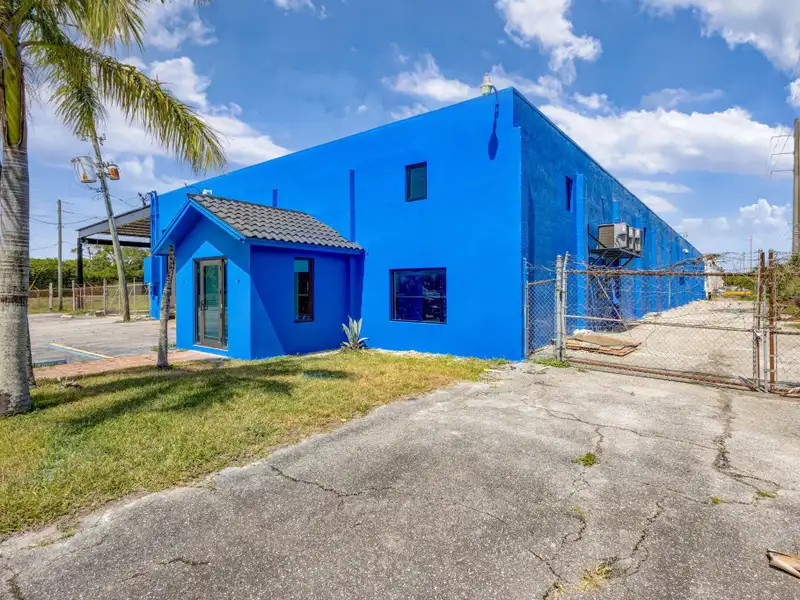 Versatile Industrial Building with Office Space and Storage on 2.71 Acres in Riviera Beach, Fl