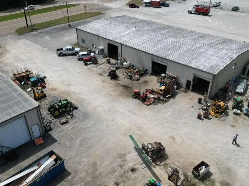 Commercial Steel Buildings in Jackson's Industrial Airways Area with High Wind Rating