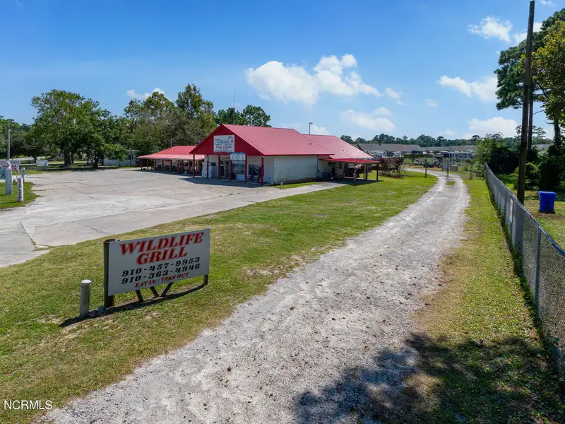 Mixed-use Building with Established Restaurant and Bait Shop in Oak Island, Nc
