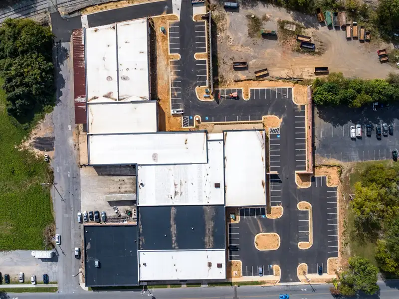 Renovated Cotton Warehouse for Lease in Prime Location with Unique Architectural Features