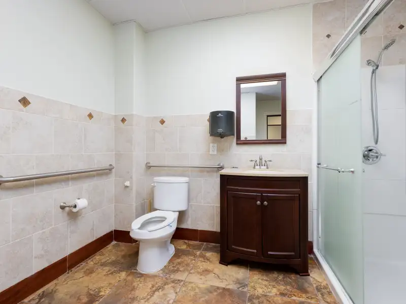 Modern 3-bedroom Home in San Antonio's Tradesman Drive Community