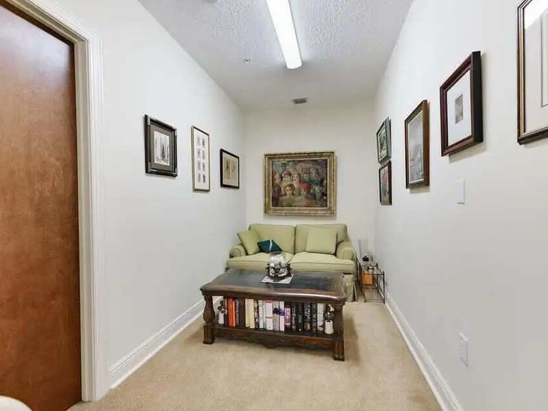 Live/work Condominium in Downtown West Palm Beach - Ideal for Commercial or Residential Use