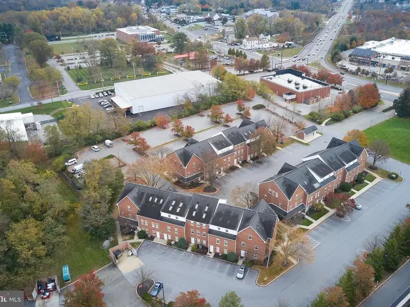 1st Floor Office Condo in Glen Mills, Pa on Baltimore Pike Retail Corridor
