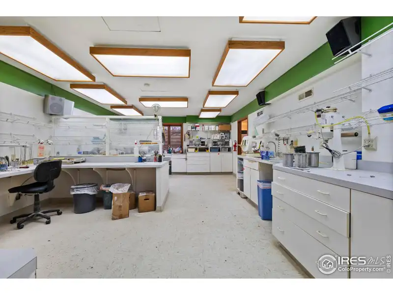 Superbly Maintained Medical Office on Horsetooth with Conversion Potential