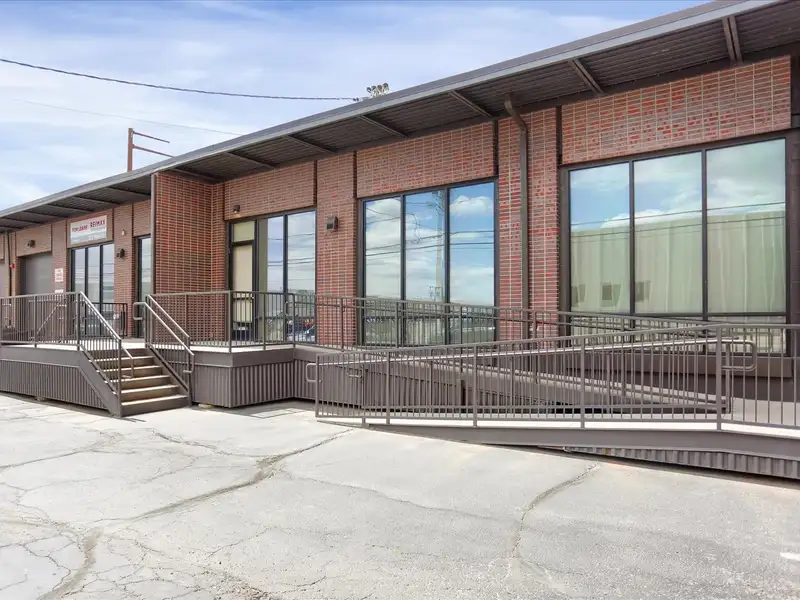 Centrally Located Multi-tenant Flex/warehouse Property in Denver, Colorado