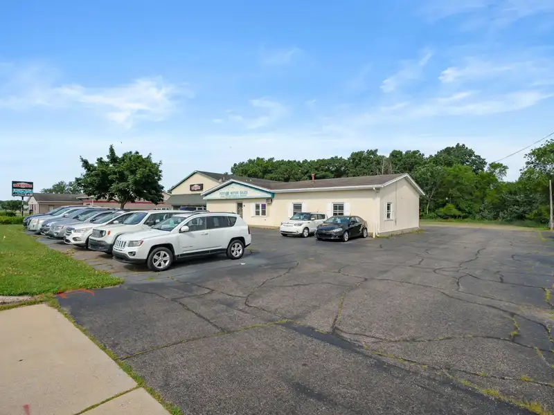 Commercial Development Opportunity on High-traffic Shaver Road, Ideal for Retail or Office