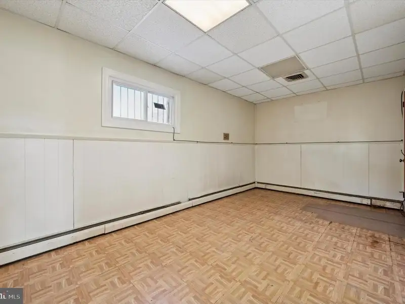 Mixed-use Property with Retail Space and 3-bedroom Apartment in Upper Darby