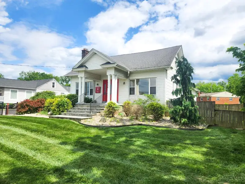 Versatile Commercial Building with Apartment in Prime Milford Location on St Rt 28