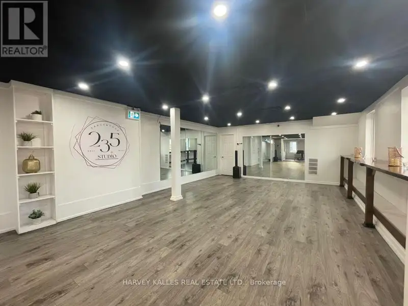 Move-in Ready Second Floor Space at Baldwin and Augusta, Ideal for Diverse Business Uses
