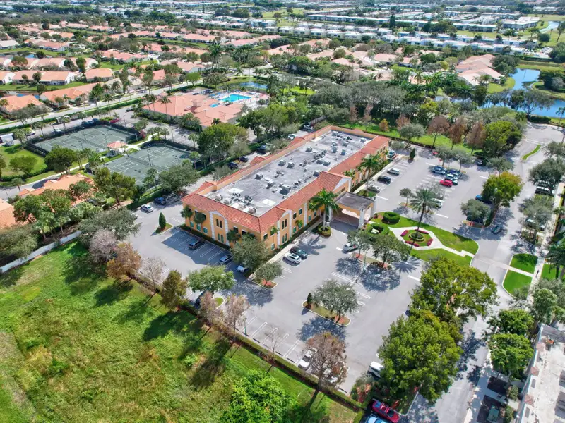 Turnkey Shared Medical Office Space for Podiatrist, Physiatrist, or Sports Medicine Doctor in Delray Beach