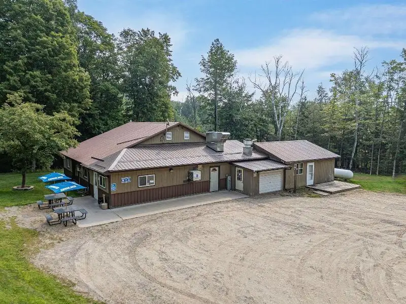Turnkey Restaurant and Bar Business on Atv and Snowmobile Trail in Northwoods