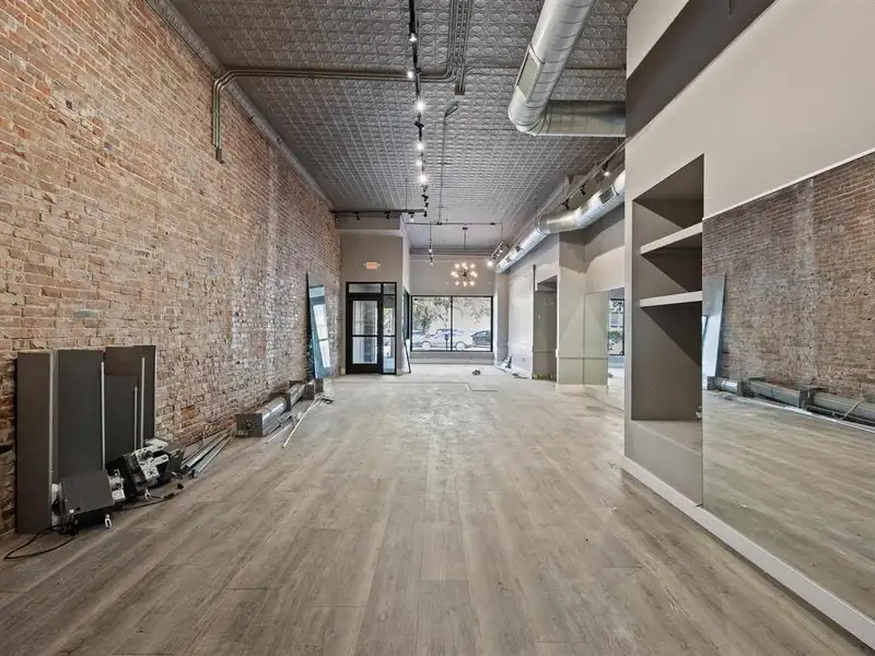 Turn-key Commercial Space for Lease in Downtown Iowa City, 1,900 Sf with Hood and Coolers