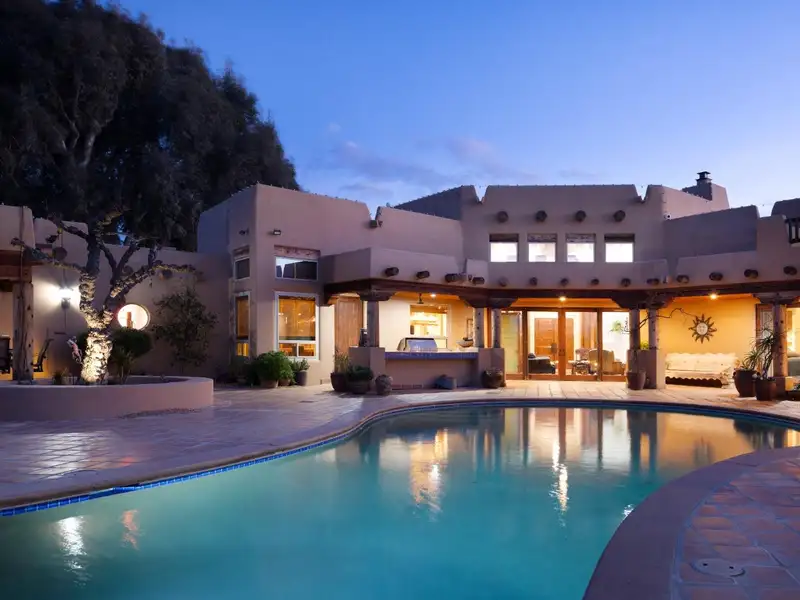 Luxury Estate with Stunning Views, Pool, Wine Cellar, and Extensive Amenities in Friant